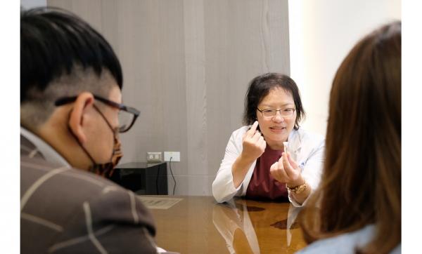 《PChome Online新闻》对付乾眼有一套 PRP眼药水eye上新疗法